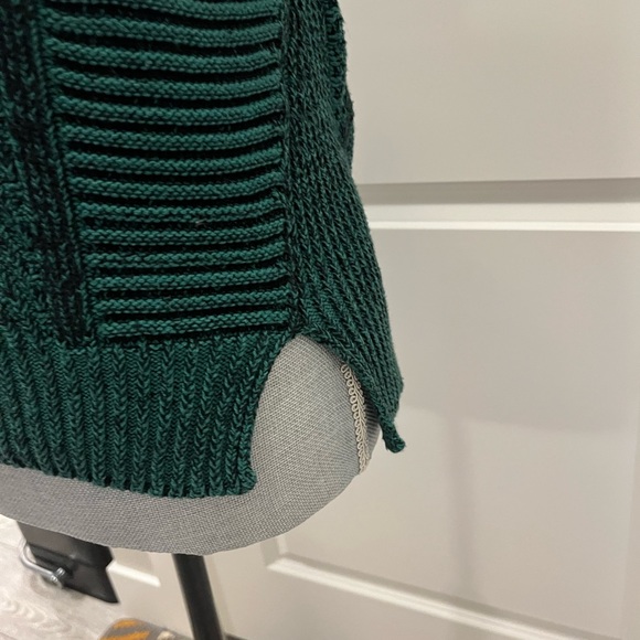 Knit Mock Neck Sweater/Vest - Picture 4 of 8